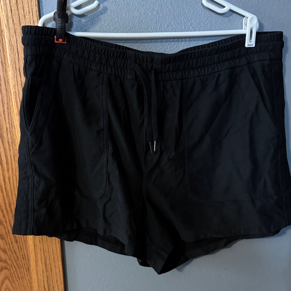 Athleta Women's Classic Black Athletic Shorts